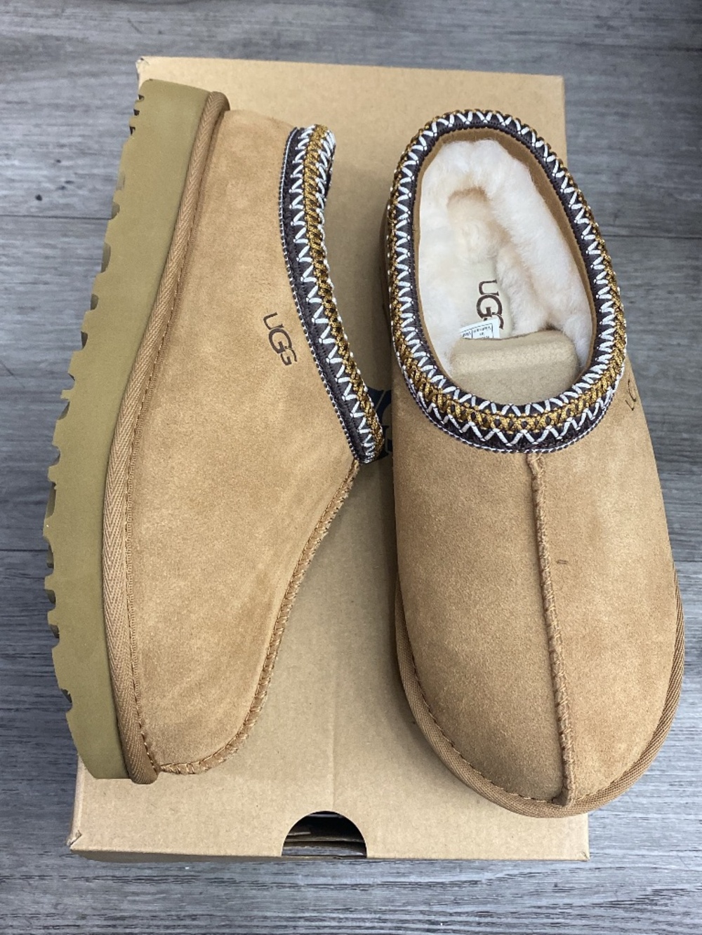 Authentic UGG Tasman II Slip-On Shoes Chestnut  Description: Authentic UGG Tasma